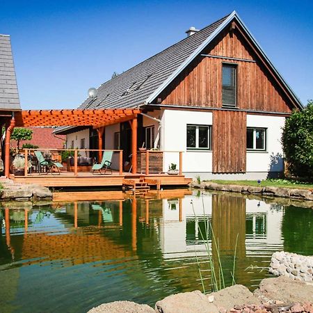 Amd Chalet Bed & Breakfast Stang bei Hatzendorf Exterior photo