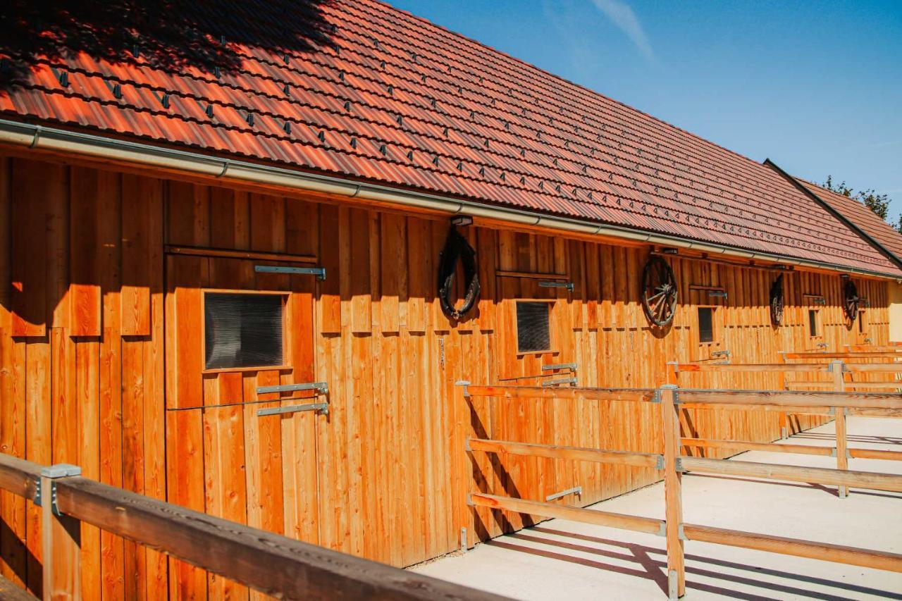Amd Chalet Stang bei Hatzendorf Exterior photo